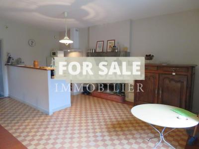 Detached Country House with Outbuilding