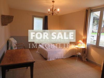 Detached Country House with Outbuilding