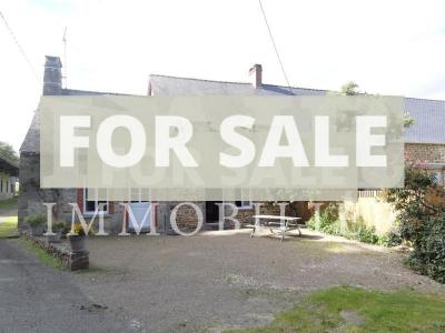 Detached Country House with Outbuilding