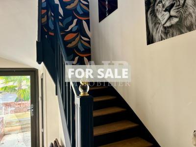 Manor House with Swimming Pool