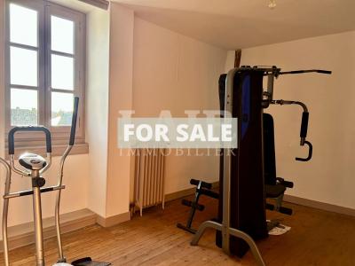 Manor House with Swimming Pool