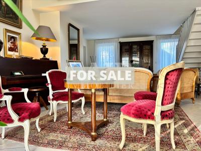 Architect Designed Detached House with Open Views