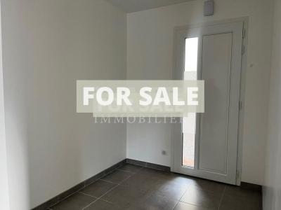 New Build Detached House with Garden