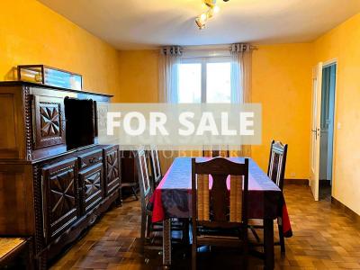 Detached House with Landscaped Garden