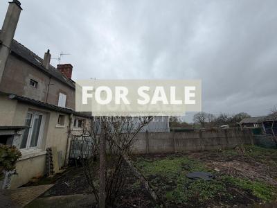 Traditional House with Garden