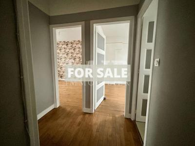 Town House with Nice Garden