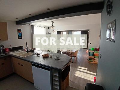 Fully Renovated Beautiful House and Garden