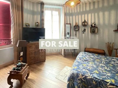 Charming House With Garden And Garage