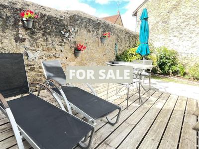 Charming House With Garden And Garage