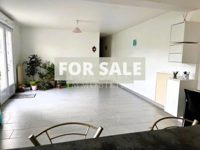 Town House with Neat Garden