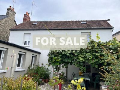 Town House with Neat Garden