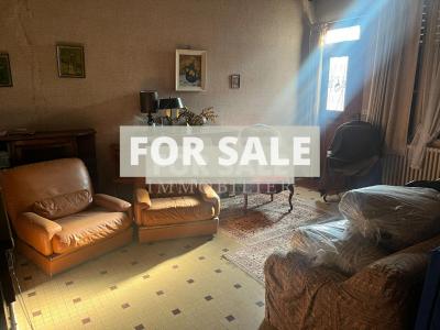 Countryside Manor House with Character and Outbuildings