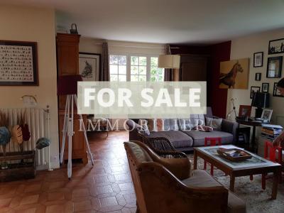 Detached House and a Guest Gite, Lovely Garden