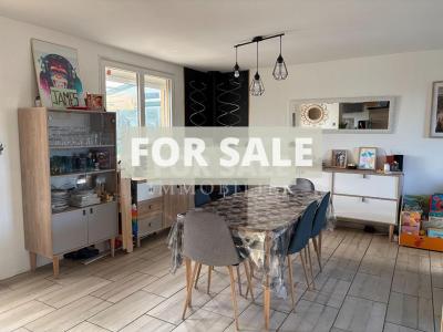 Single Storey Villa With Garden