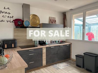 Single Storey Villa With Garden