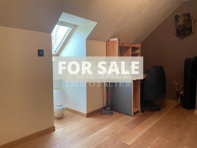 Detached House with Landscaped Garden