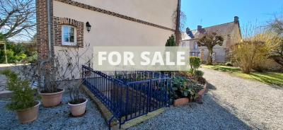 Maison De Maitre, Manor House with Gardens