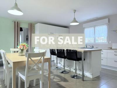 Detached House with Landscaped Garden