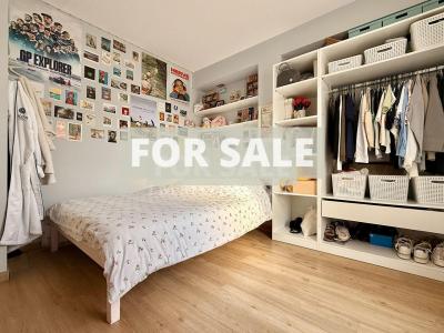 Detached House with Landscaped Garden