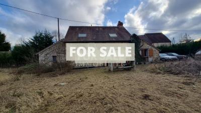 Detached Country House with Outbuilding