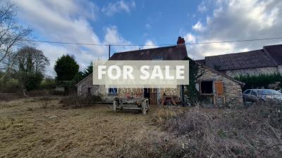 Detached Country House with Outbuilding