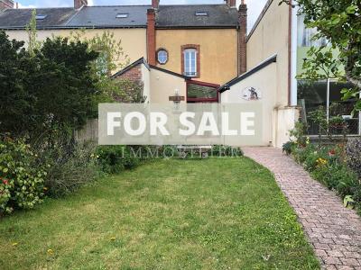 Charming Town House with Garden