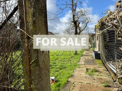 Magnificent Town House with Garden