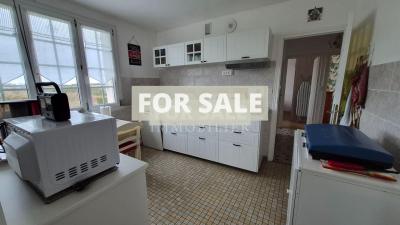 Traditional House with Garden