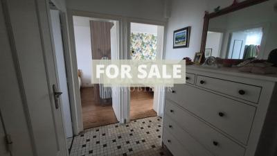 Traditional House with Garden