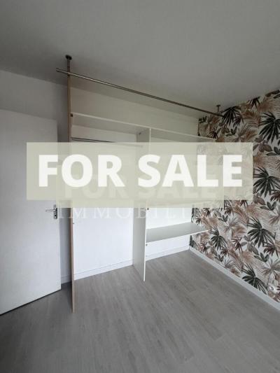 Detached Country House with Garden