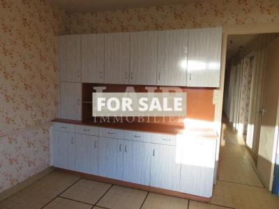 Traditional House with Garden