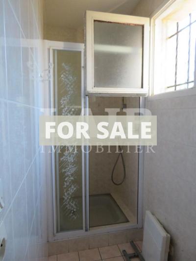 Traditional House with Garden