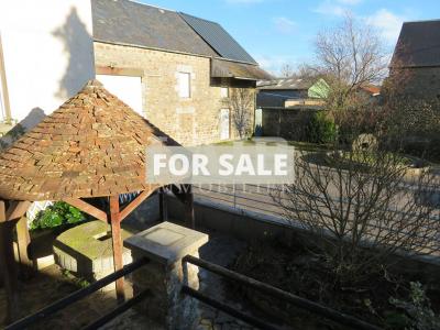 Traditional House with Garden