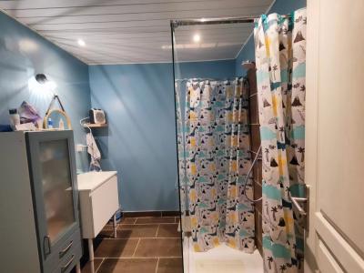 Town House With Courtyard and Garage