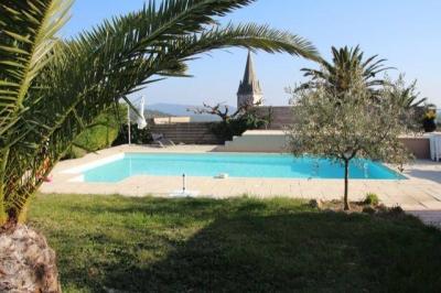 Large Private Villa with Pool and Gardens