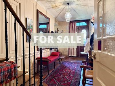 Magnificent House Full of Character with Garden