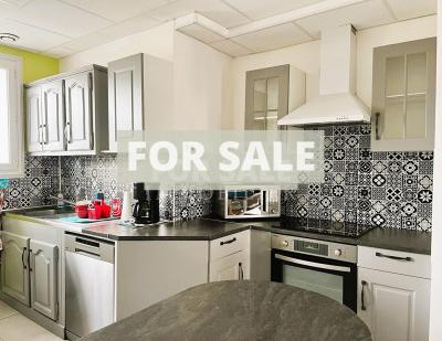 Detached Country House with Open Views