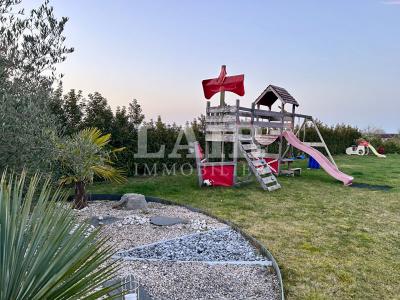 Contemporary Detached House, Lovely Family Home