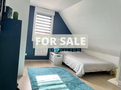 Detached House with Landscaped Garden