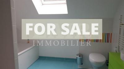 Detached House with Landscaped Garden