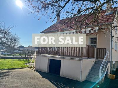 Detached House with Landscaped Garden