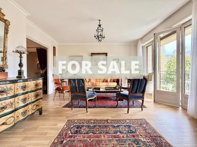 Alencon Apartment in Quartier Promenades