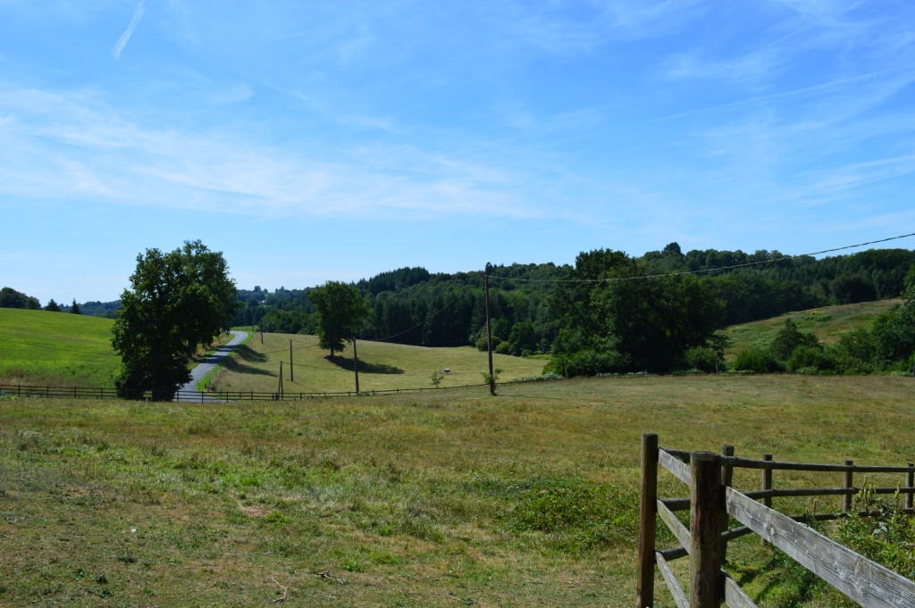 Country House, Outbuildings and More Plus Stunning Views
