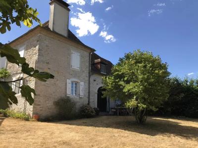 Beautiful Country Home With Outbuilding And Swimming Pool