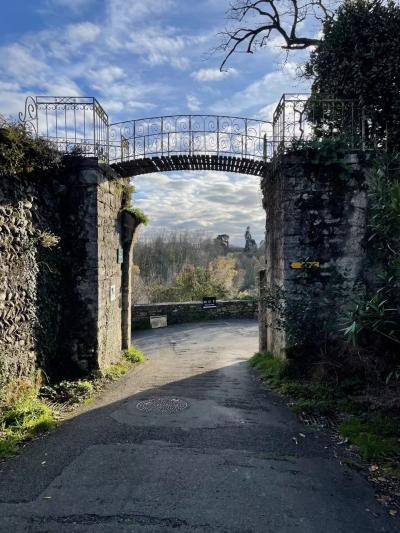 Character Property In Historic Setting