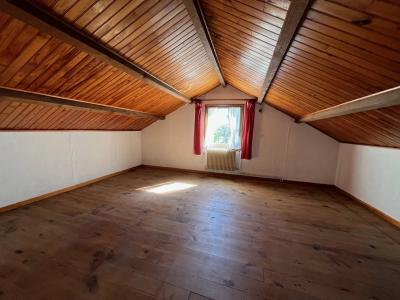 Village House, Ideal Holiday Home