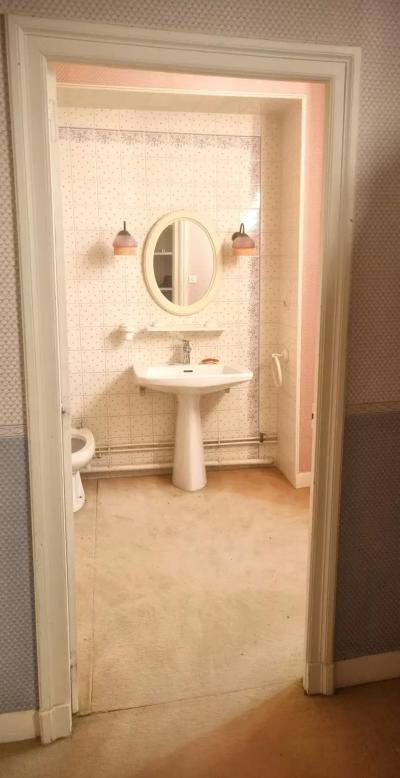 Charming Property In Lovely Location