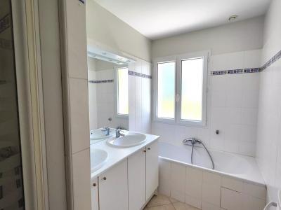 Contemporary House, Terrace, Garden And Garage