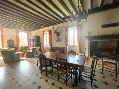 Charming Property In Lovely Location