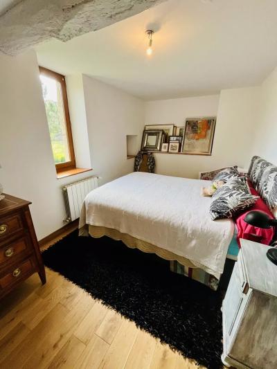 Beautiful Renovated Farmhouse With Attached Barns And Stunning Gardens